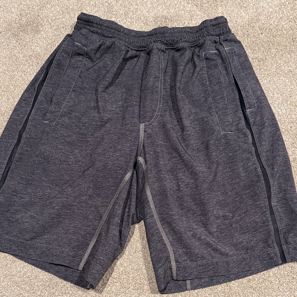 Lululemon Pacebreaker Shorts  men’s small
